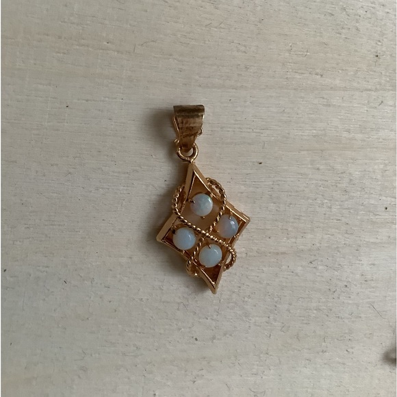 New vintage Opal pendant charm - Picture 4 of 14